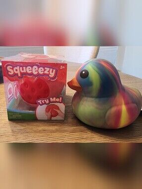 JUMBO🍓Strawberry & Rainbow Duck🐤 SQUEEEZY Toy BUNDLE - Multicolor NWT Viral💕